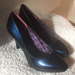 Nine West Royal Blue Plateau Heel
